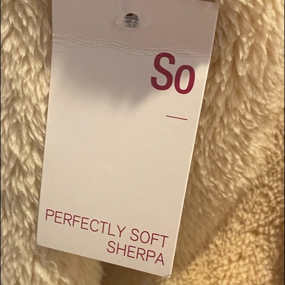 tan cropped sherpa - Picture 4 of 6